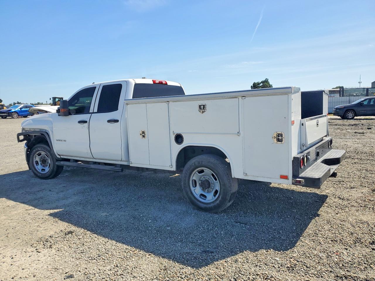 2015 GMC Sierra Utility / Service Truck