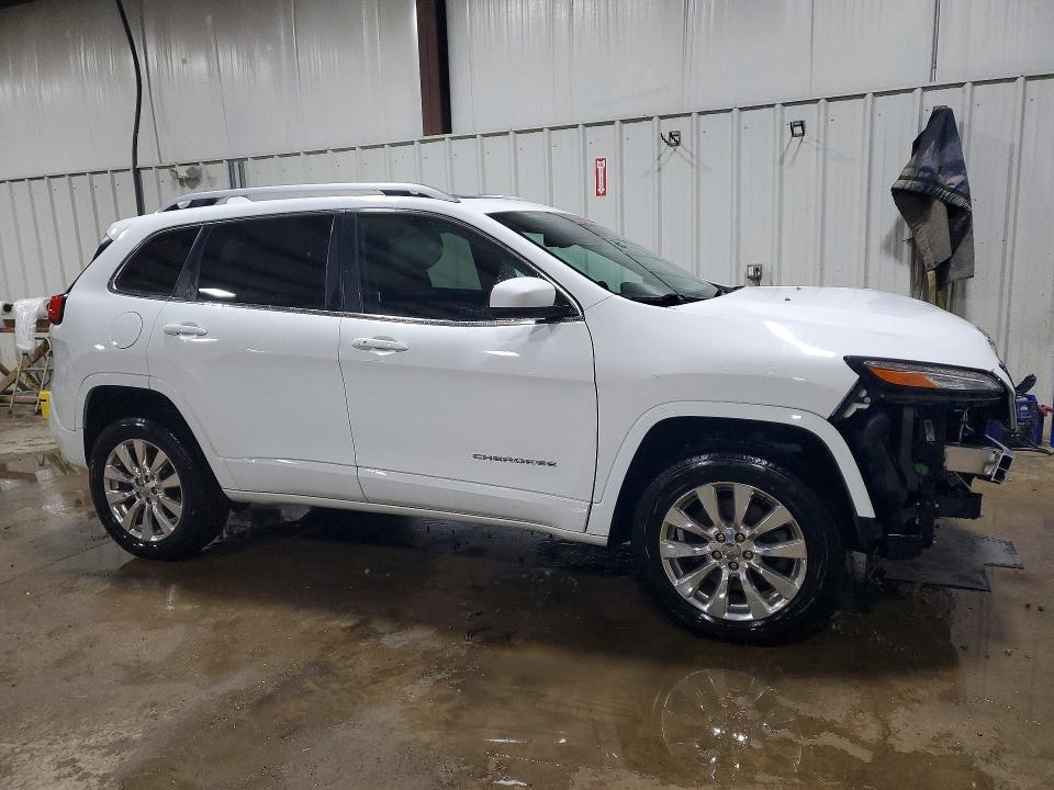 2017 Jeep Cherokee Overland