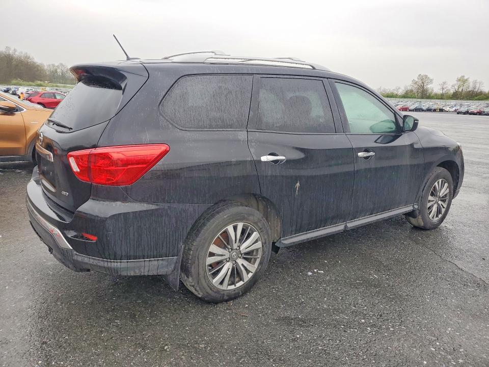 2018 Niss Pathfinder