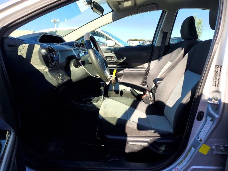 2016 Toyota Prius c two