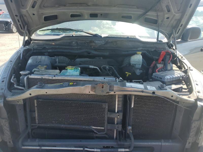 2005 Dodge RAM 2500 ST