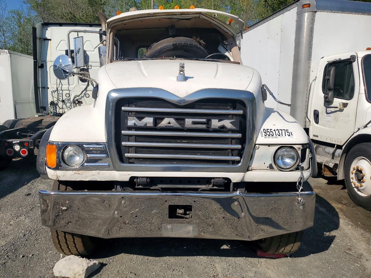 2002 Mack CV713 ROLL-OFF Container Truck