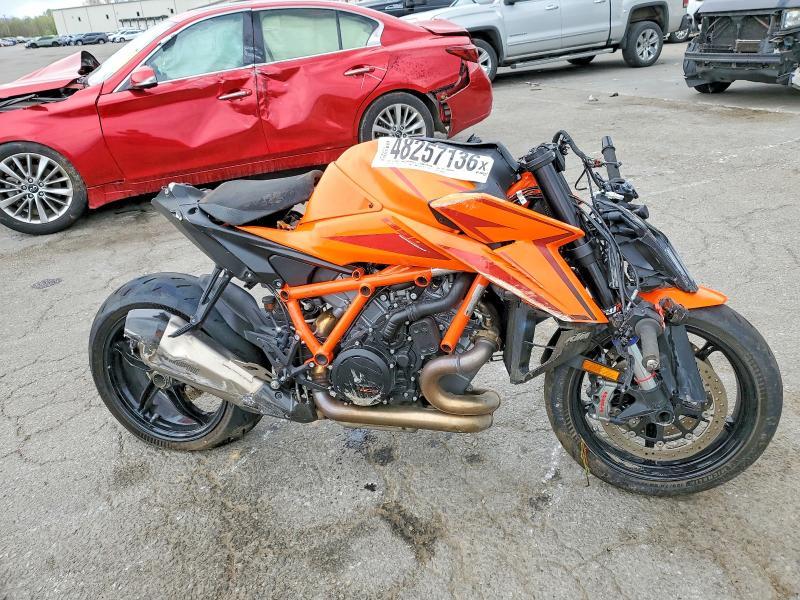 2026 KTM 1290 Super Duke R