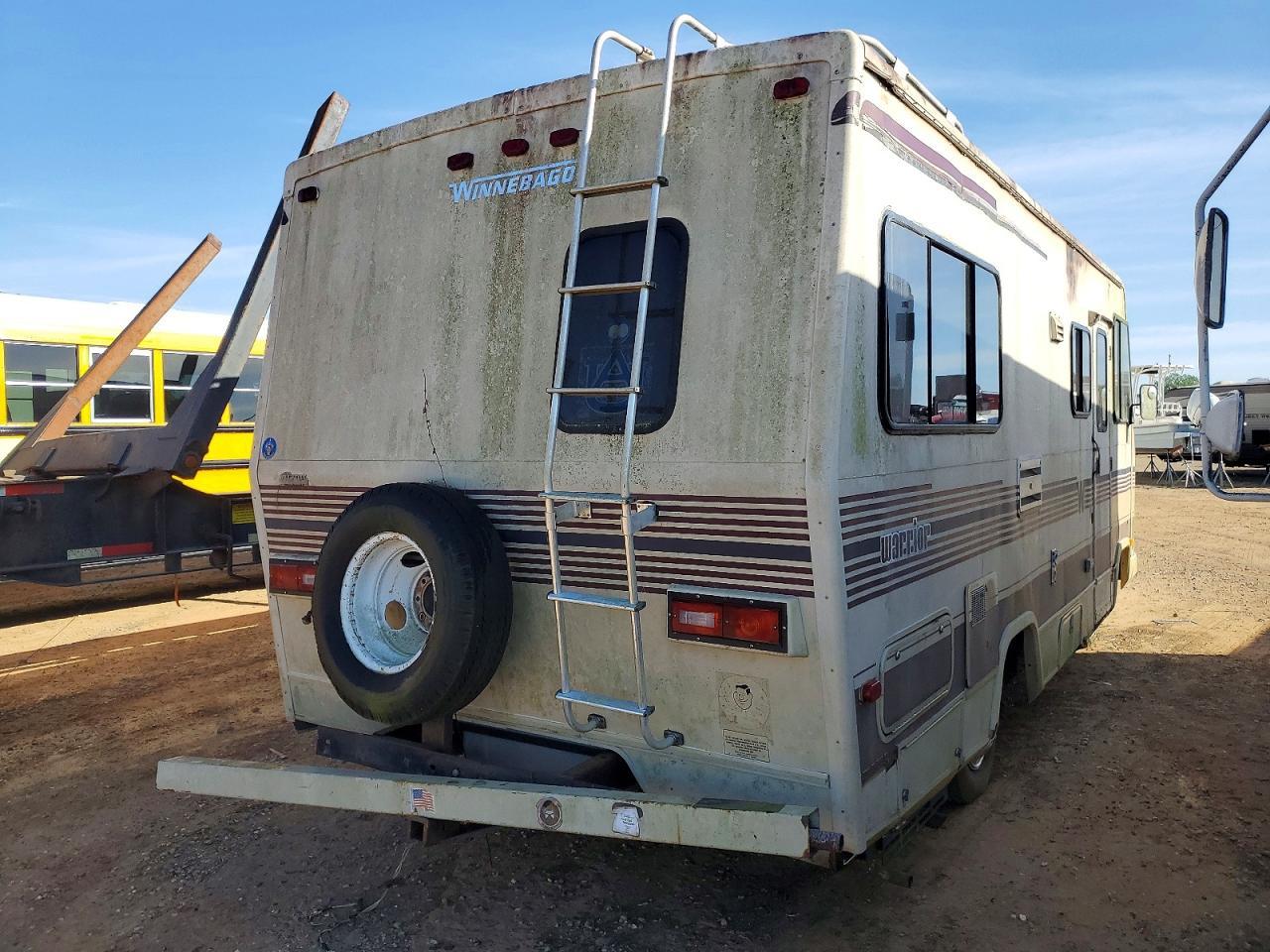 1989 Winnebago RV
