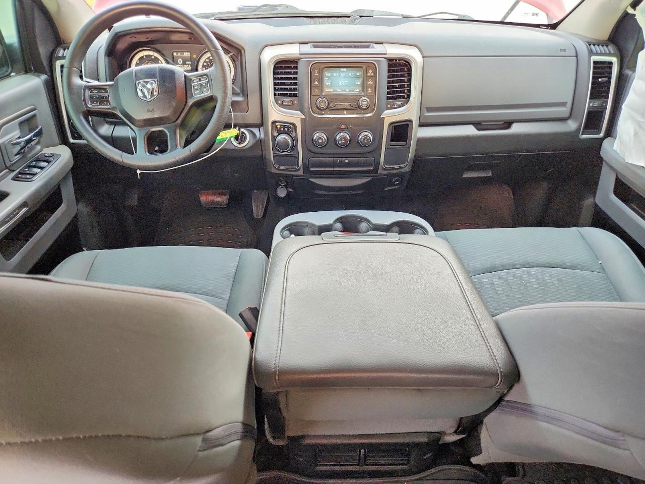 2019 Dodge RAM 1500 Classic SLT