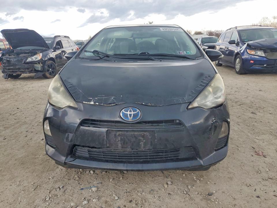 2013 Toyota Prius c one