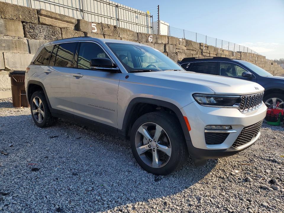 2022 Jeep Grand Cherokee Limited