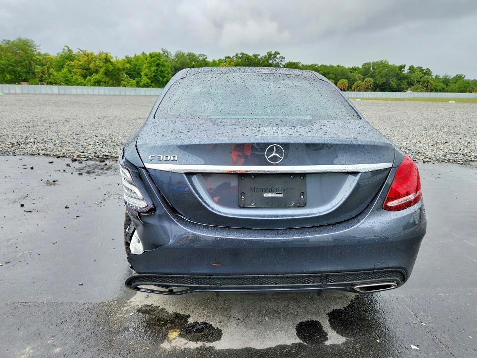 2015 Mercedes-Benz C300