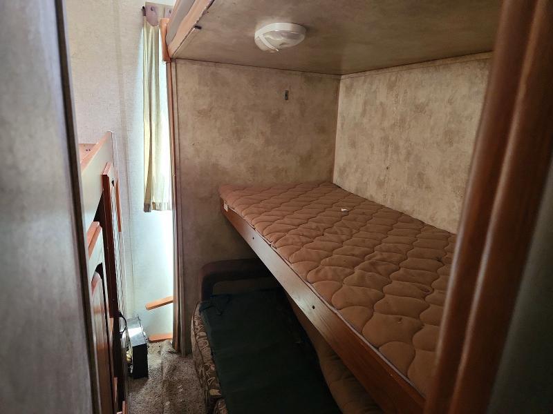 2012 Keystone Copper Canyon Camper
