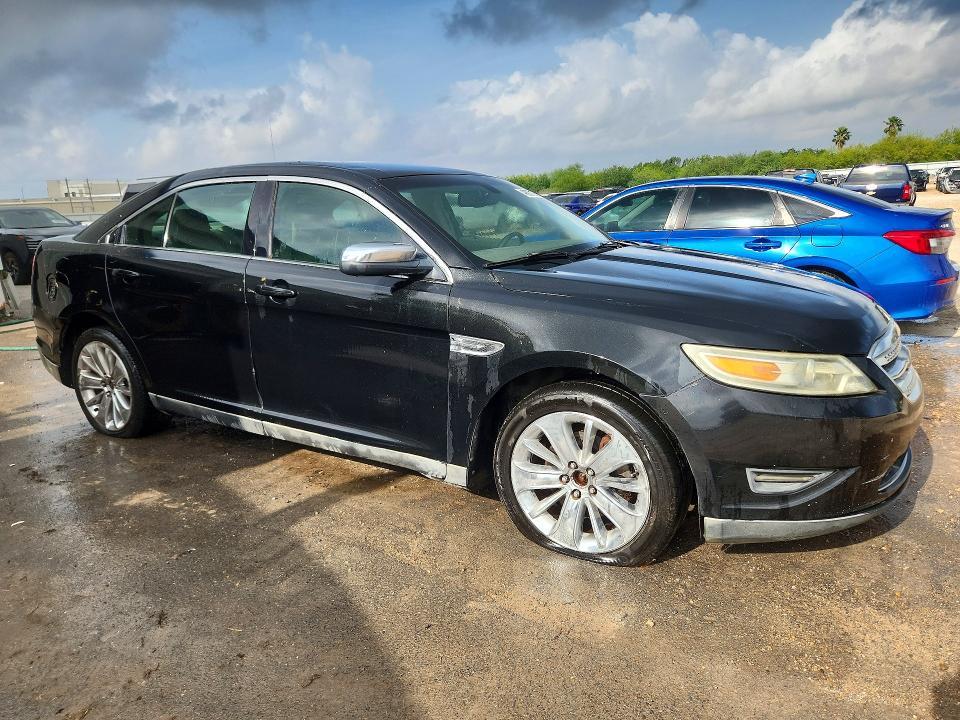 2010 Ford Taurus