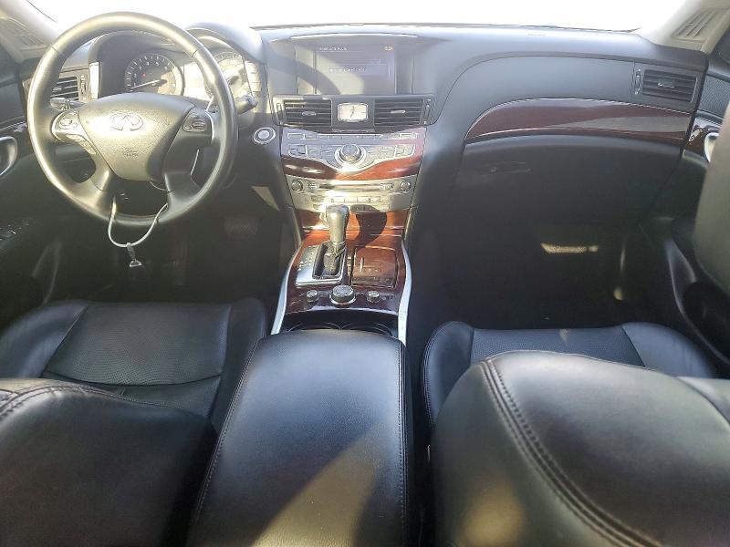 2015 Infiniti Q70 3.7