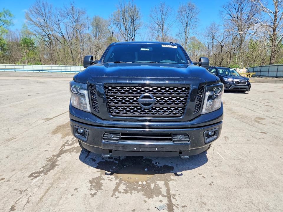 2019 Nissan Titan XD SL