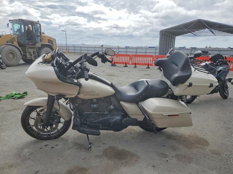 2023 Harley-Davidson Fltrxst