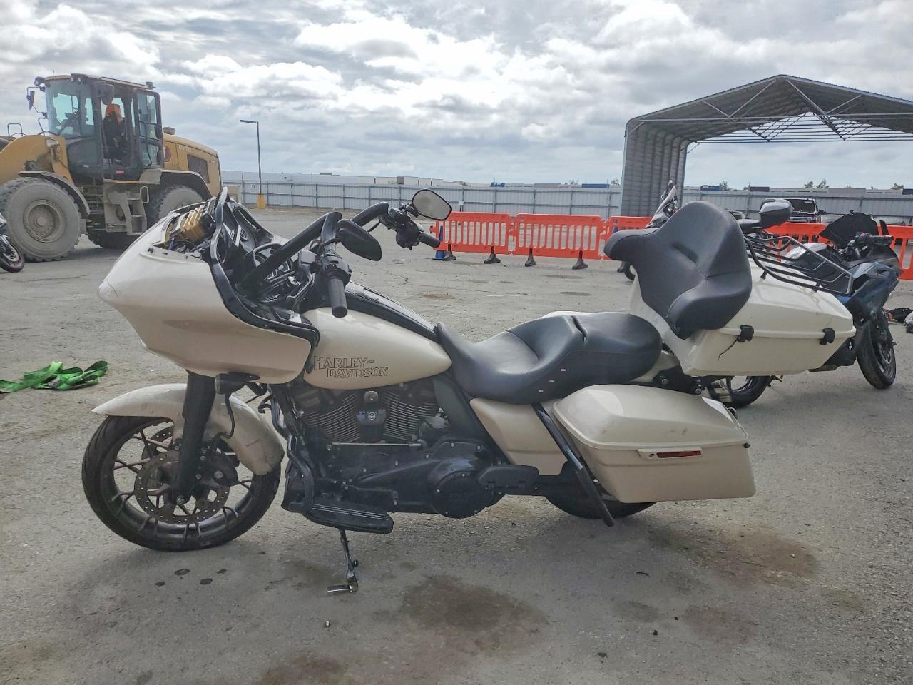 2023 Harley-Davidson Fltrxst