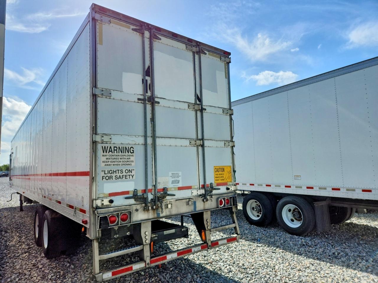 2011 Utility Refrigerated Van Trailer