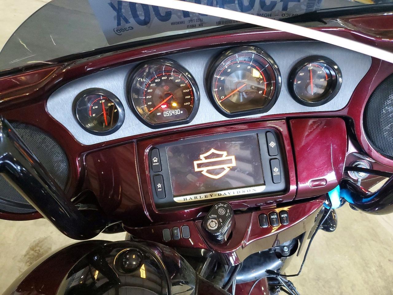 2018 Harley-Davidson Flhxs Street Glide Special