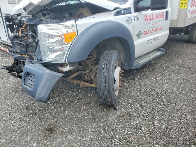 2016 Ford F550 Super Duty BOX Truck