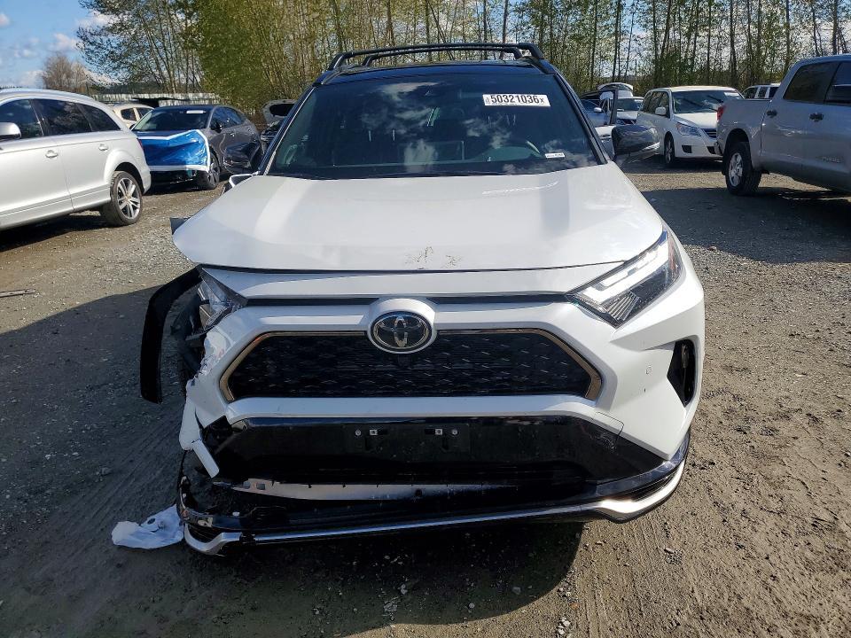 2025 Toyota Rav4 xse