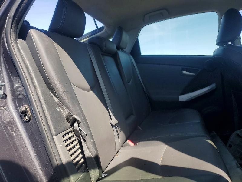 2012 Toyota Prius Plug-in Hybrid Advanced