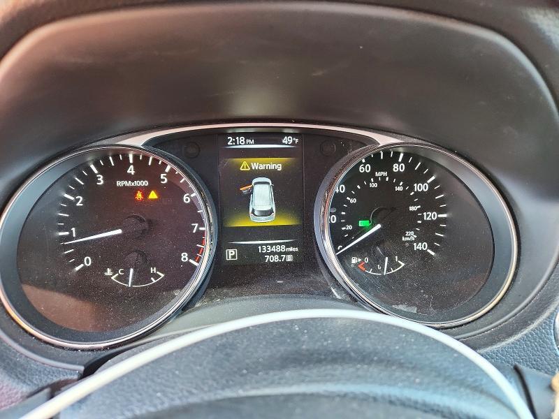 2016 Nissan Rogue sv