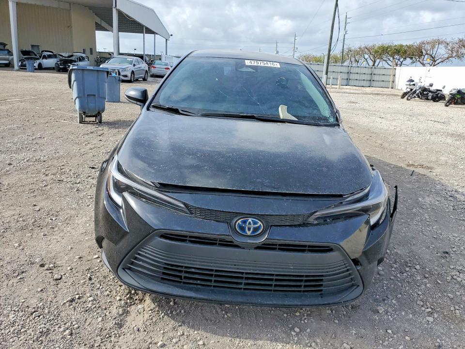 2023 Toyota Corolla Hybrid le