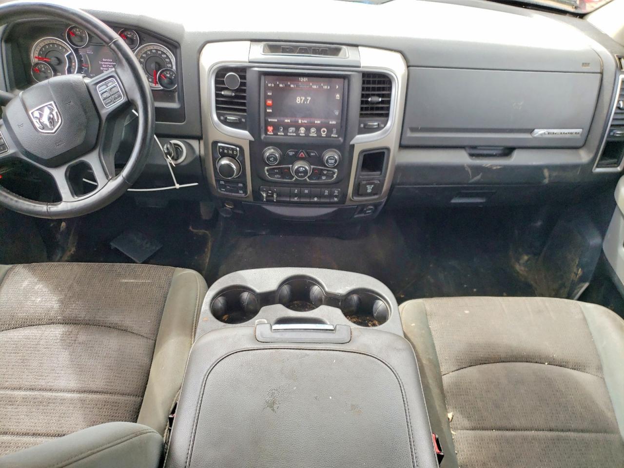 2017 Dodge RAM 1500 SLT