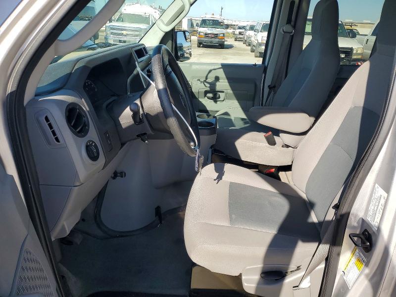 2014 Ford Econoline E350 Super Duty Wagon