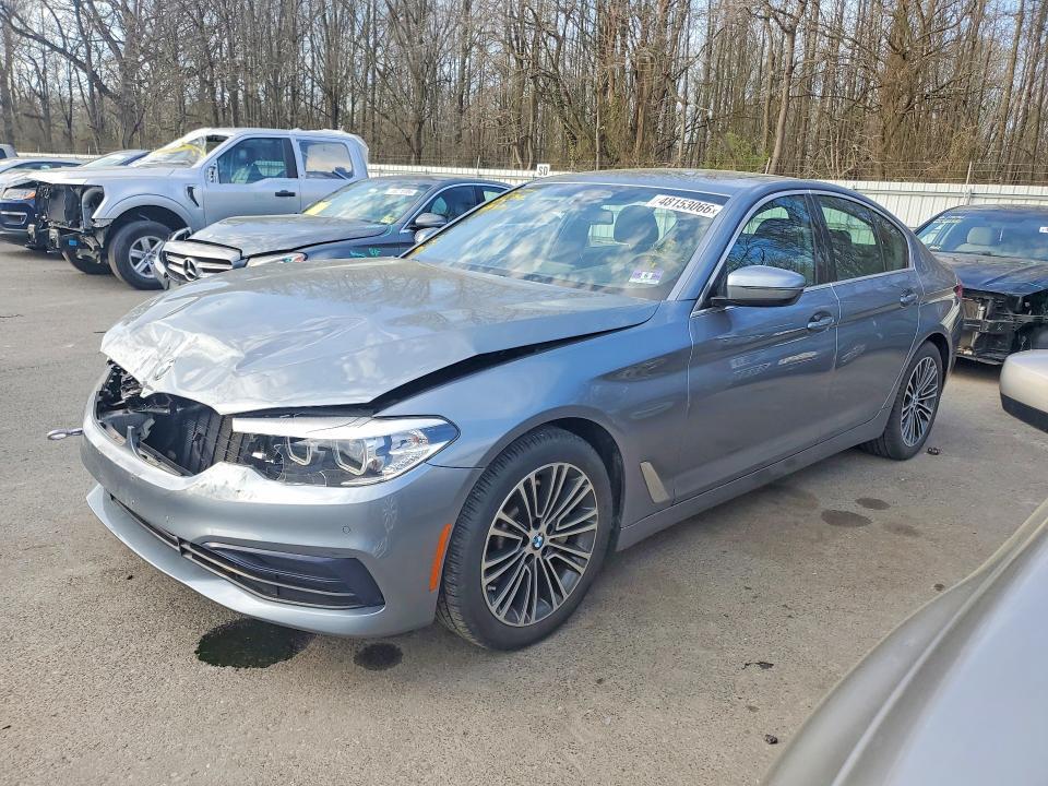 2019 BMW 530 xi
