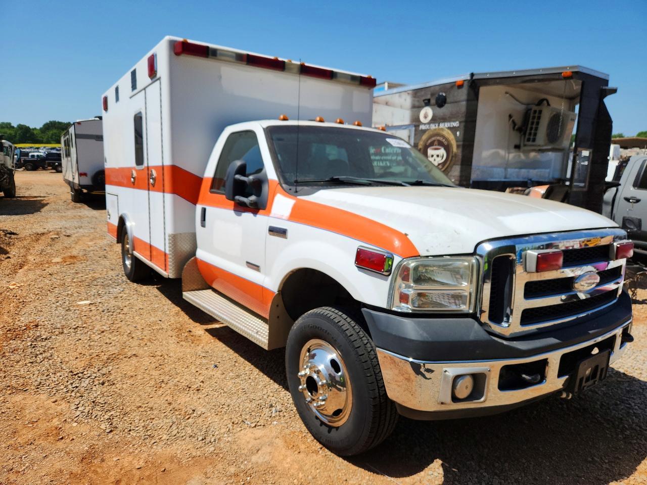 2006 Ford F350 Super Duty Ambulance