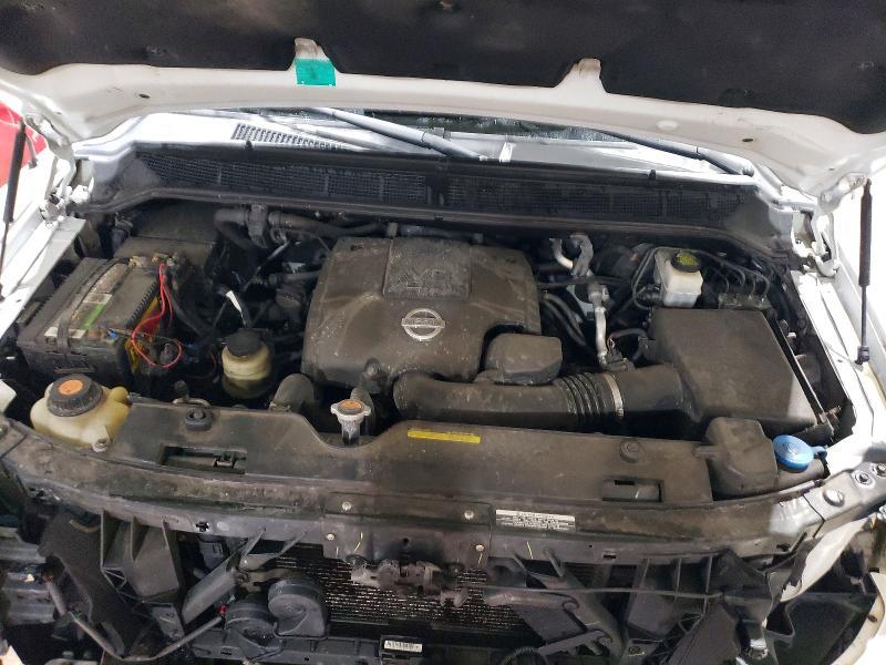 2012 Nissan Titan SV