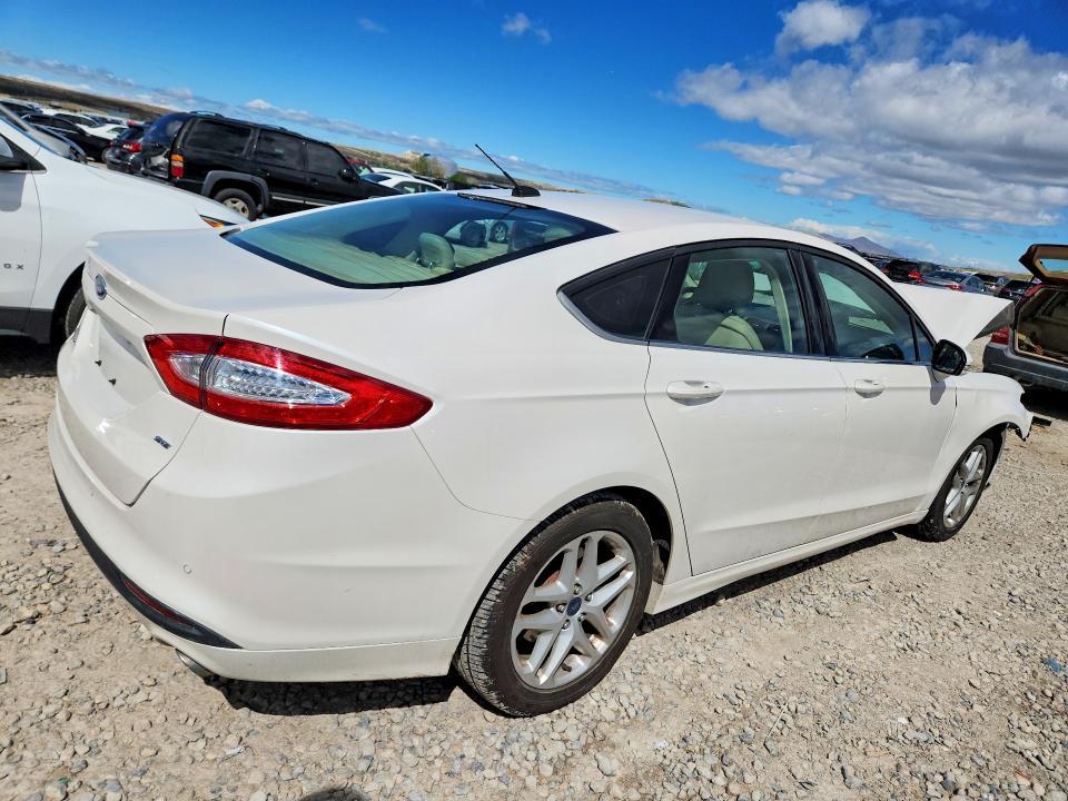 2016 Ford Fusion se