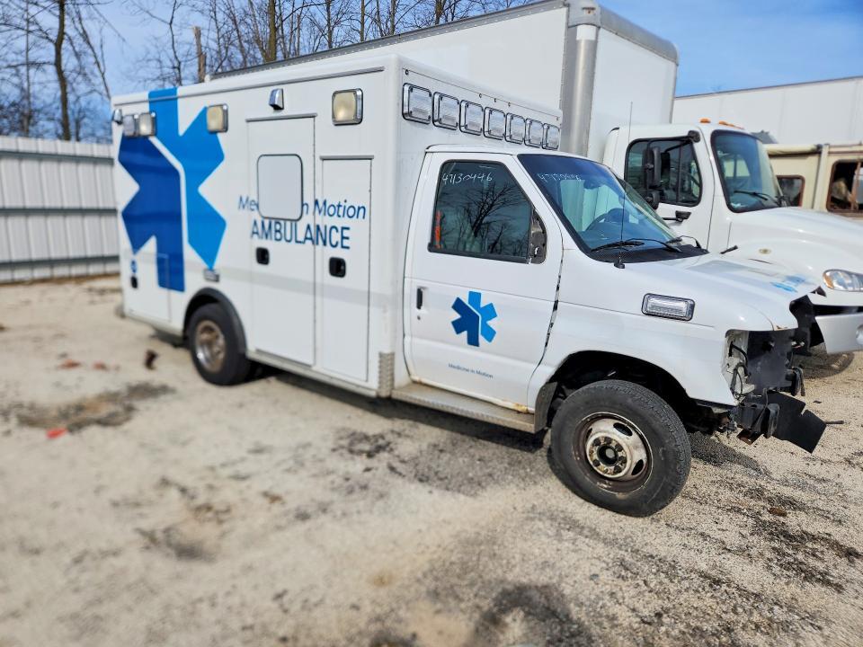 2015 Ford E350 Ambulance