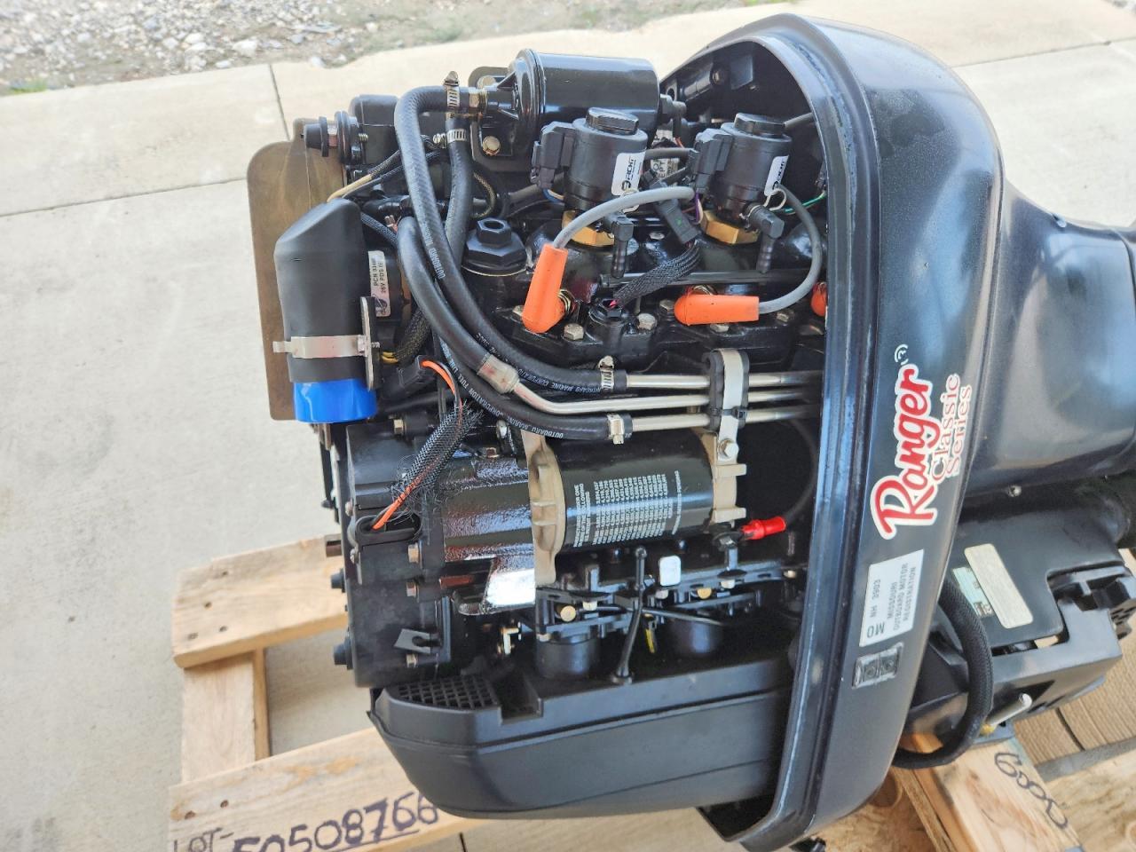 1998 Endeavour Boat 150-Outboard Engine