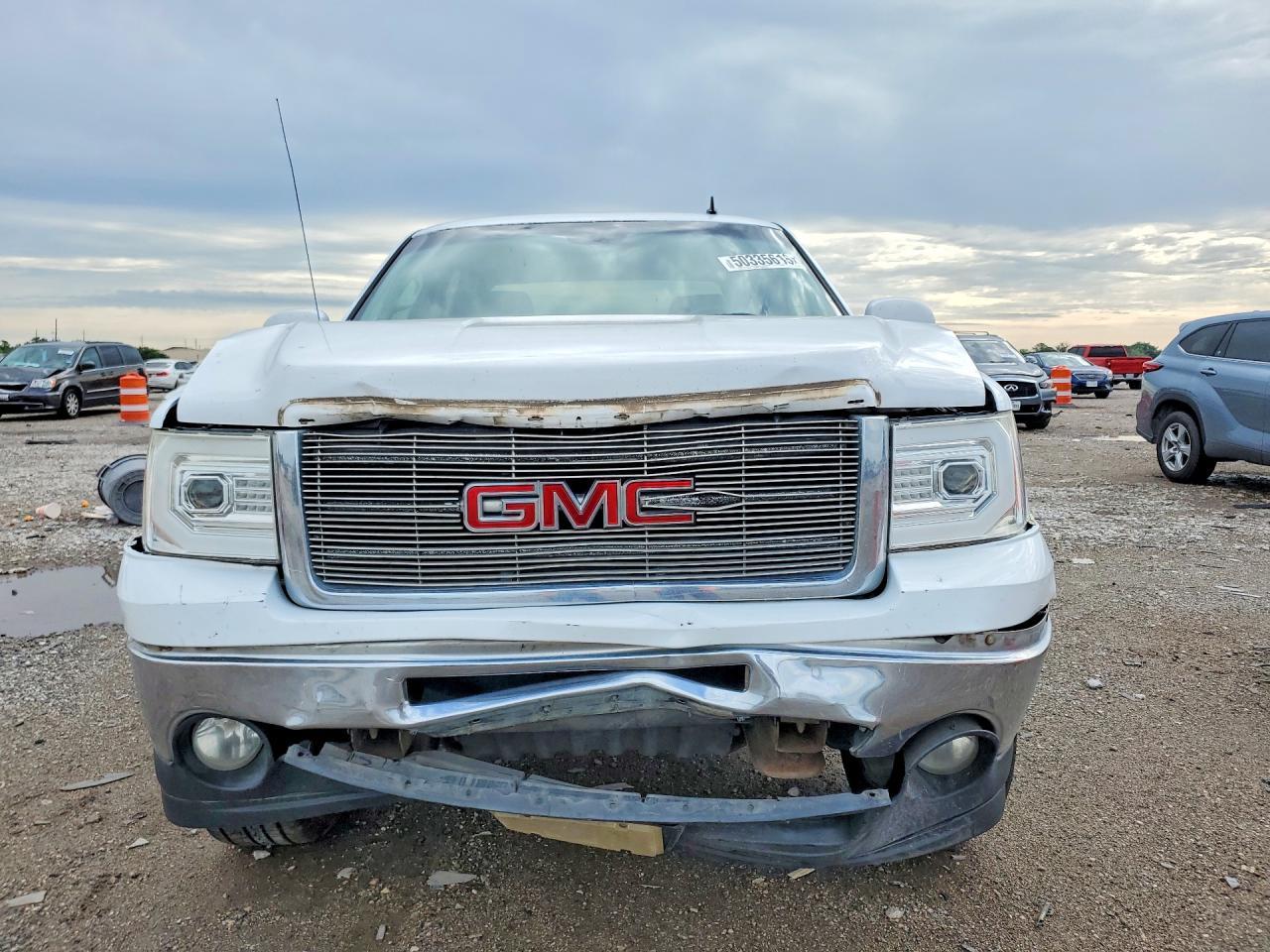 2013 GMC Sierra C1500 SLT