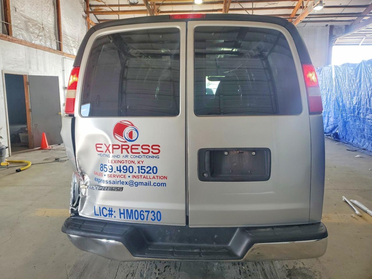 2014 Chevrolet Express 2500 Cargo Delivery Van