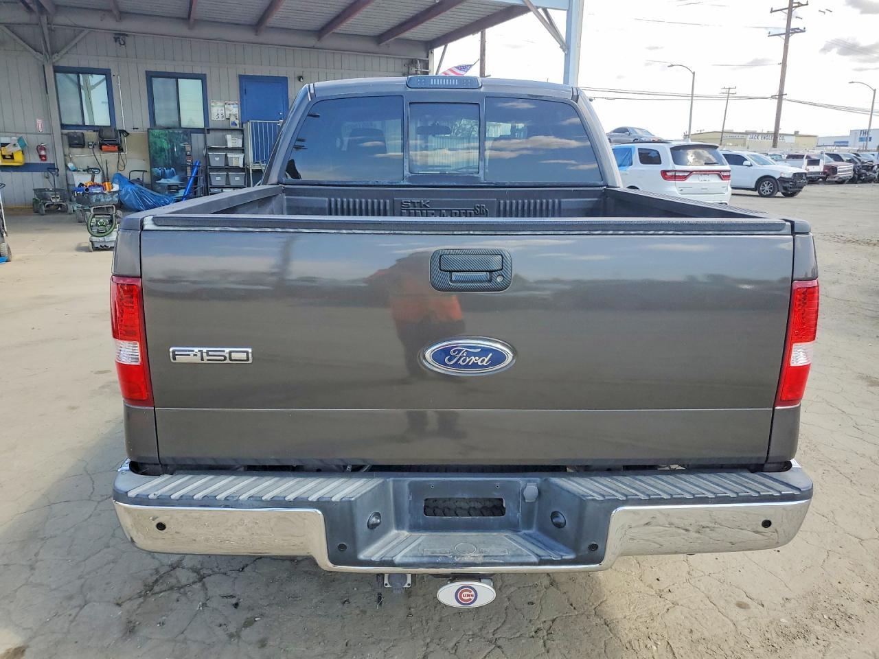 2005 Ford F150 Supercrew
