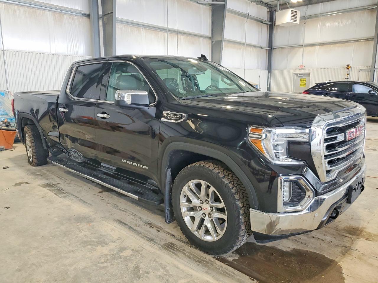2021 GMC Sierra K1500 SLT