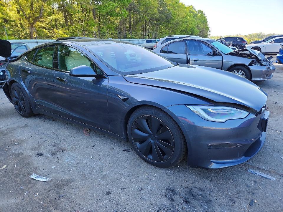 2022 Tesla Model s
