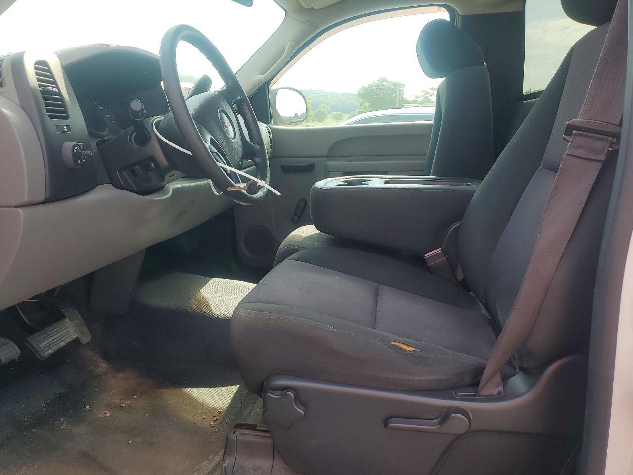 2013 GMC Sierra C1500
