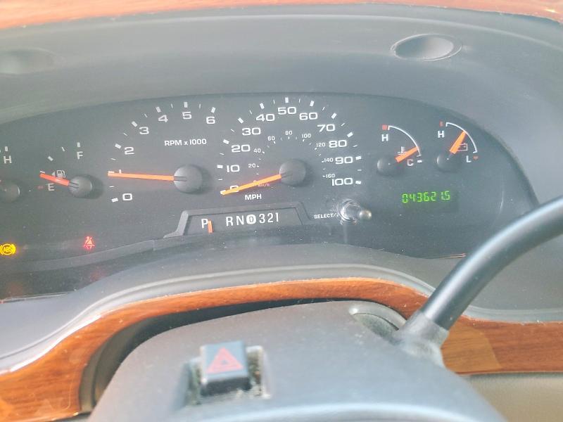 2008 Ford Econoline E350 Super Duty Cutaway Van