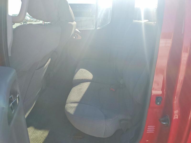 2011 Nissan Frontier s