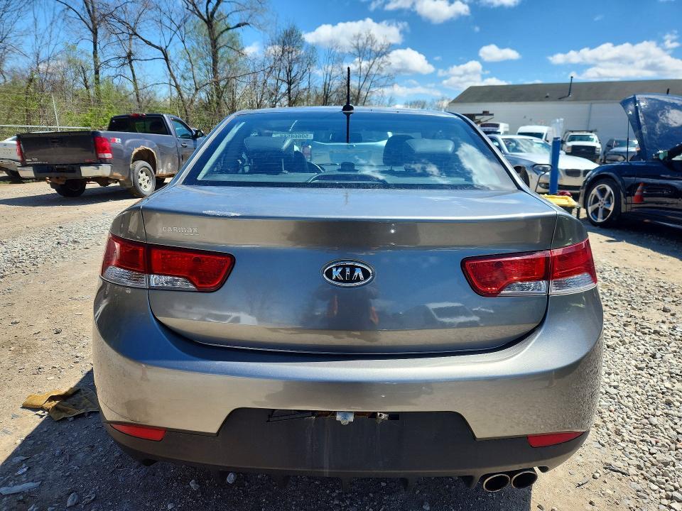 2010 KIA Forte sx