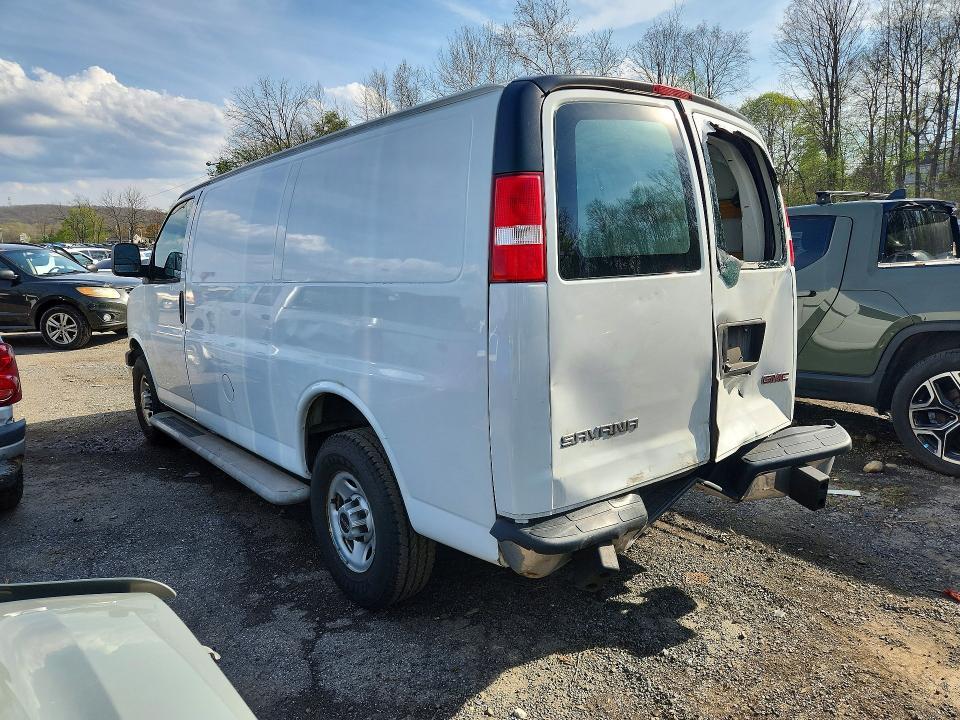 2021 GMC Savana G2500