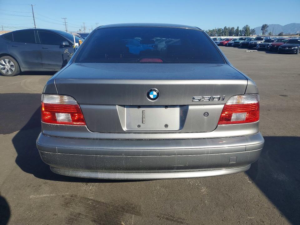 2003 BMW 530 i Automatic