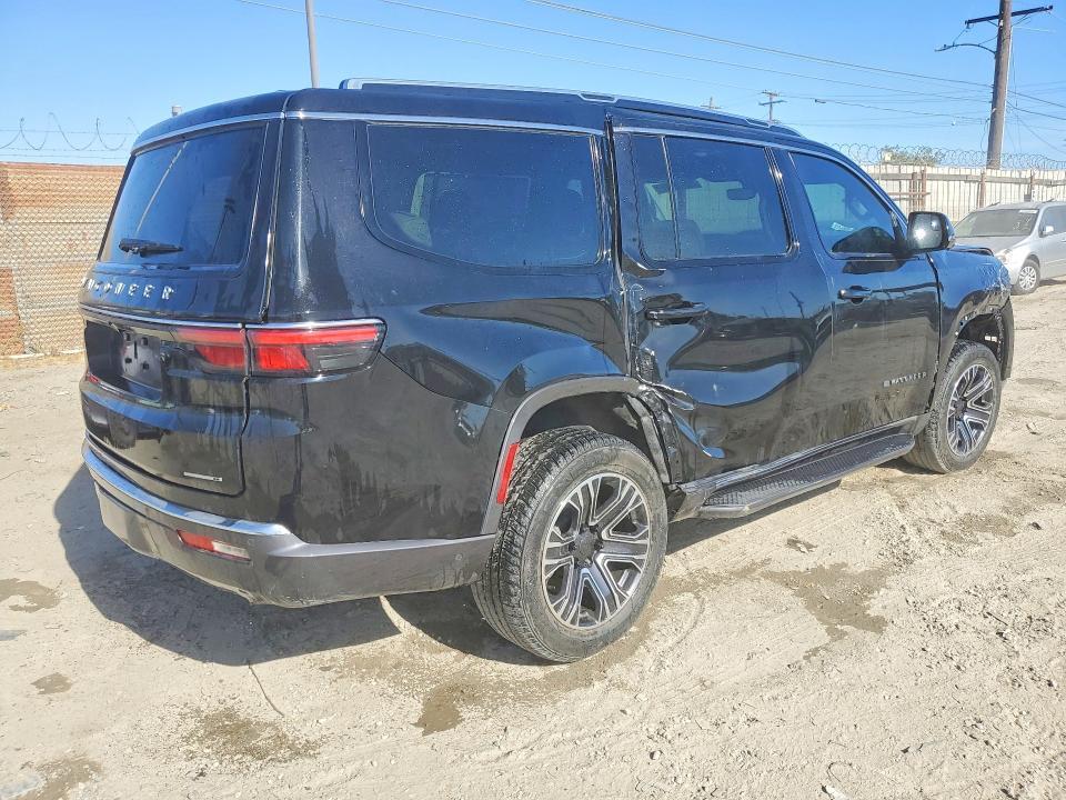 2022 Jeep Wagoneer Series i