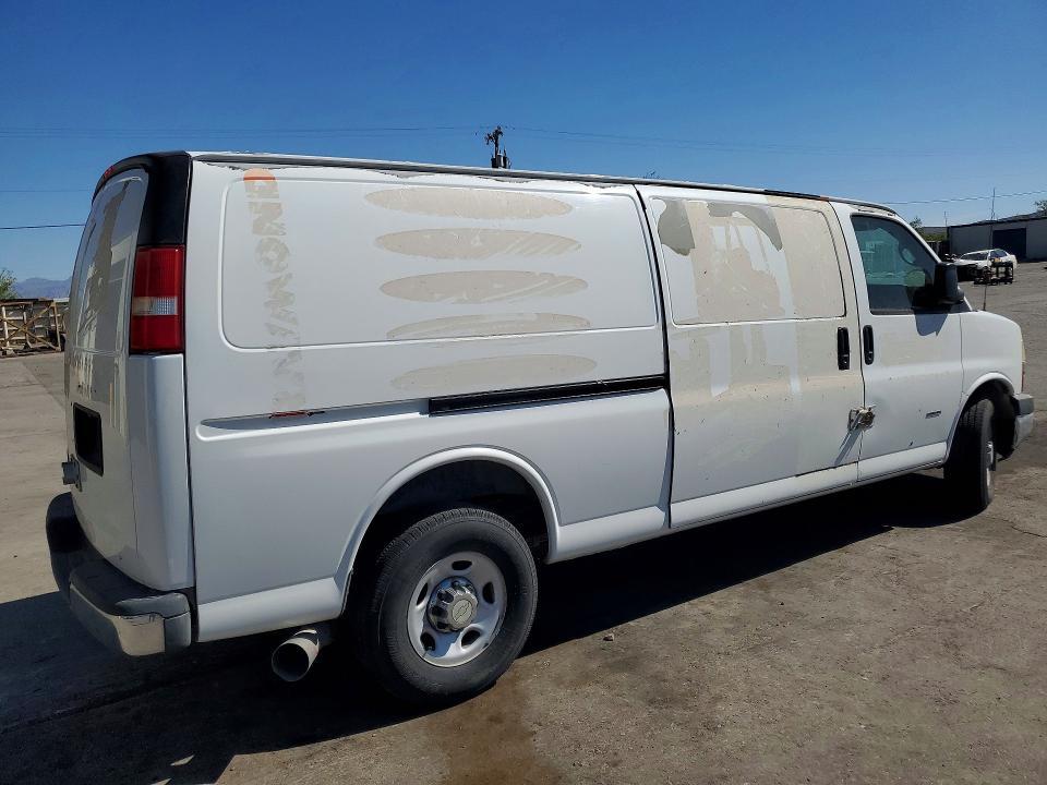 2012 Chev Express G3500