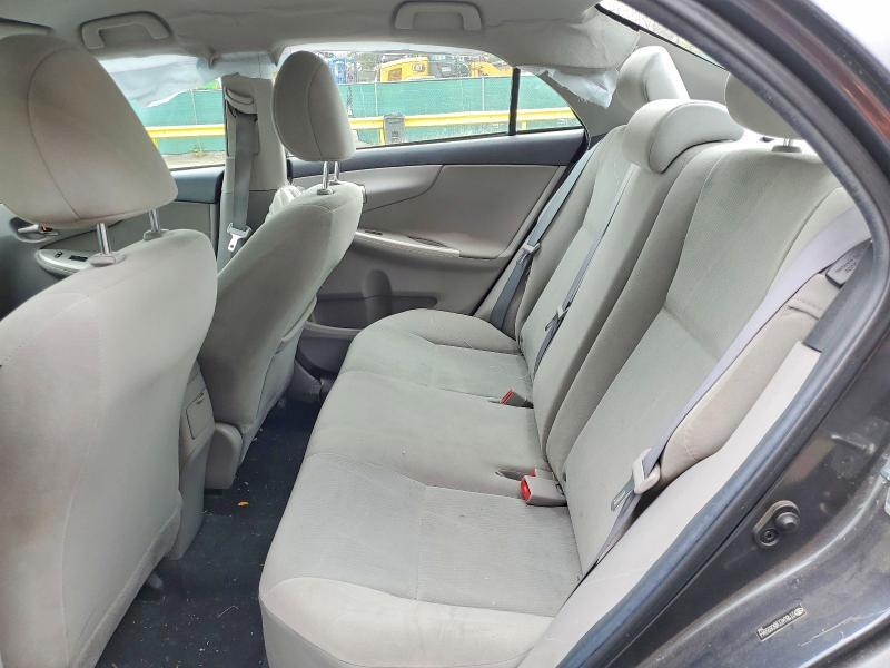 2011 Toyota Corolla le