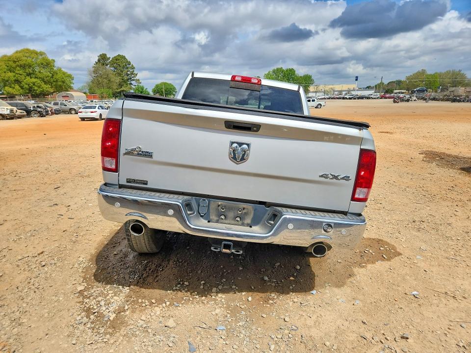 2018 Dodge Ram 1500 slt