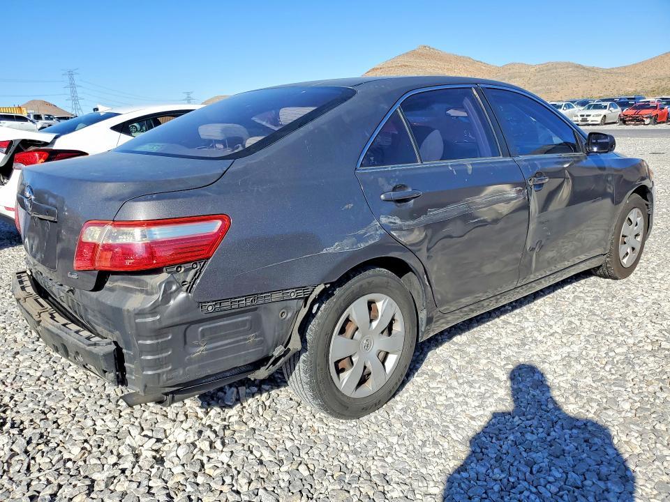 2009 Toyota Camry le
