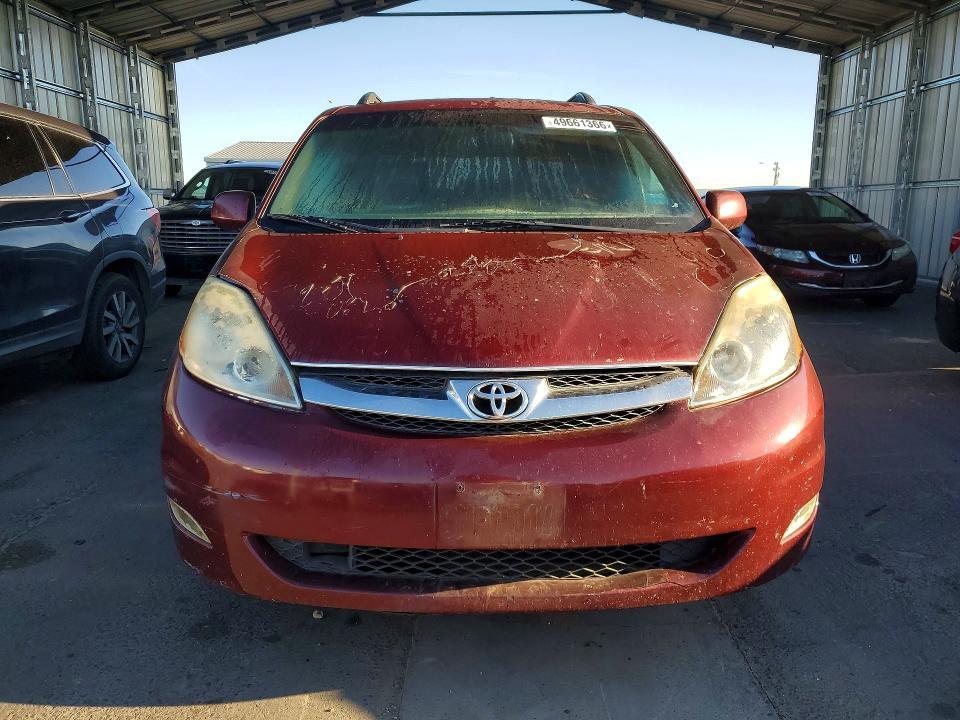 2009 Toyota Sienna xle